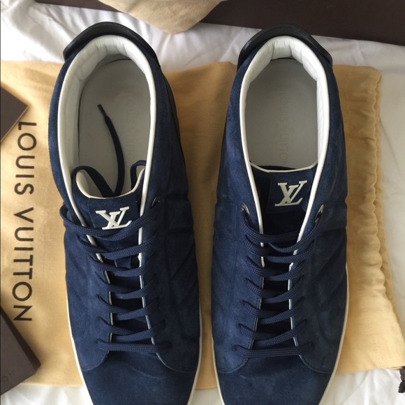 Louis Vuitton Suede Hightops - Picture 4 of 9